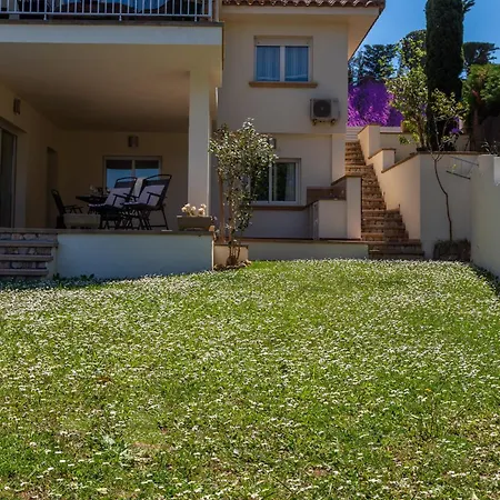 Дом отдыха Half Of The House Amapola Ля Эскала